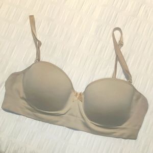 La Vie En Rose Strapless Bra
